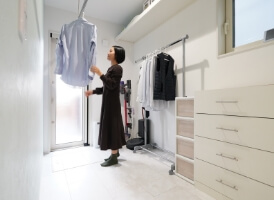 洗面コーナー
ランドリールーム