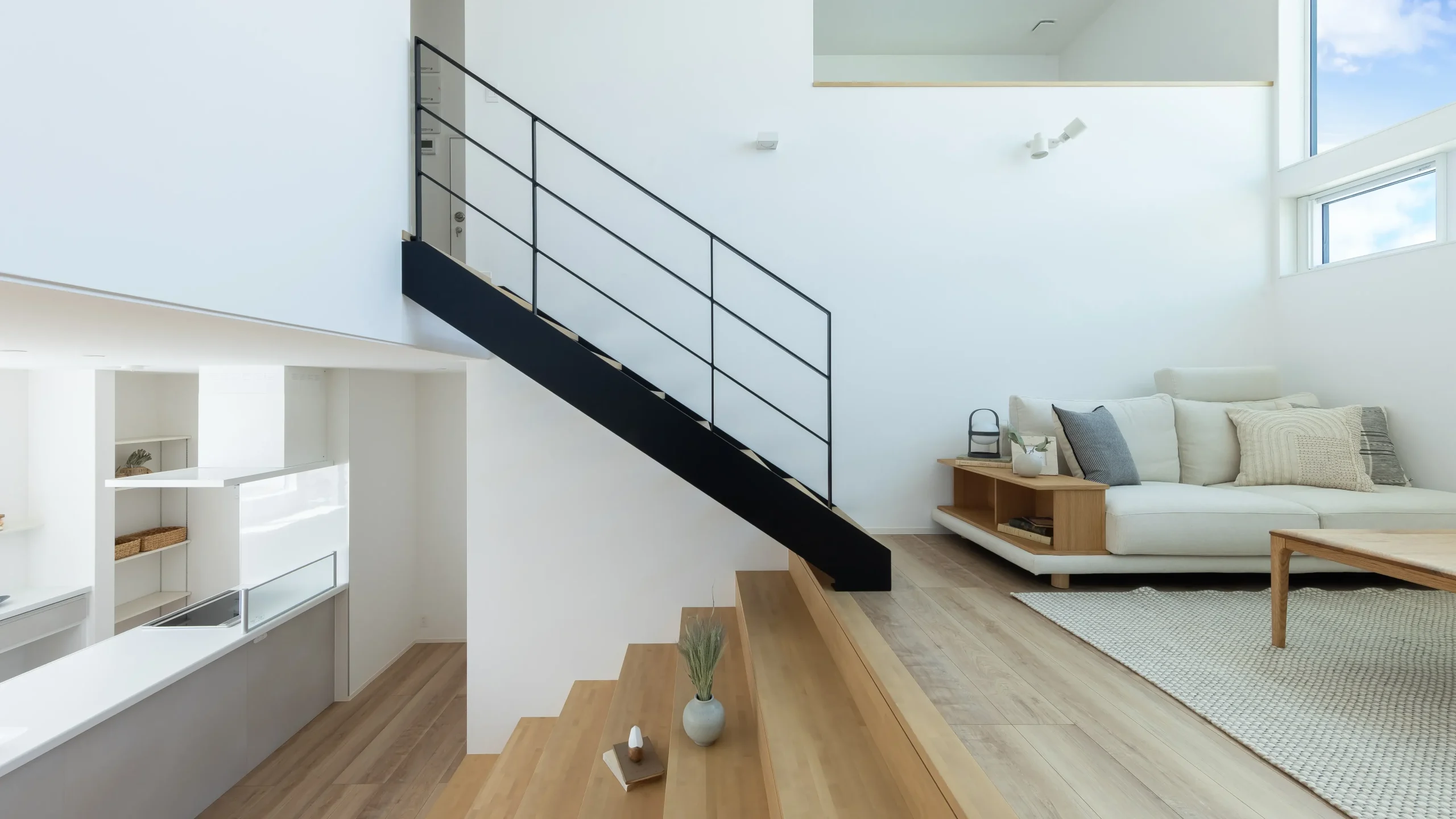 松本展示場階段室リビング