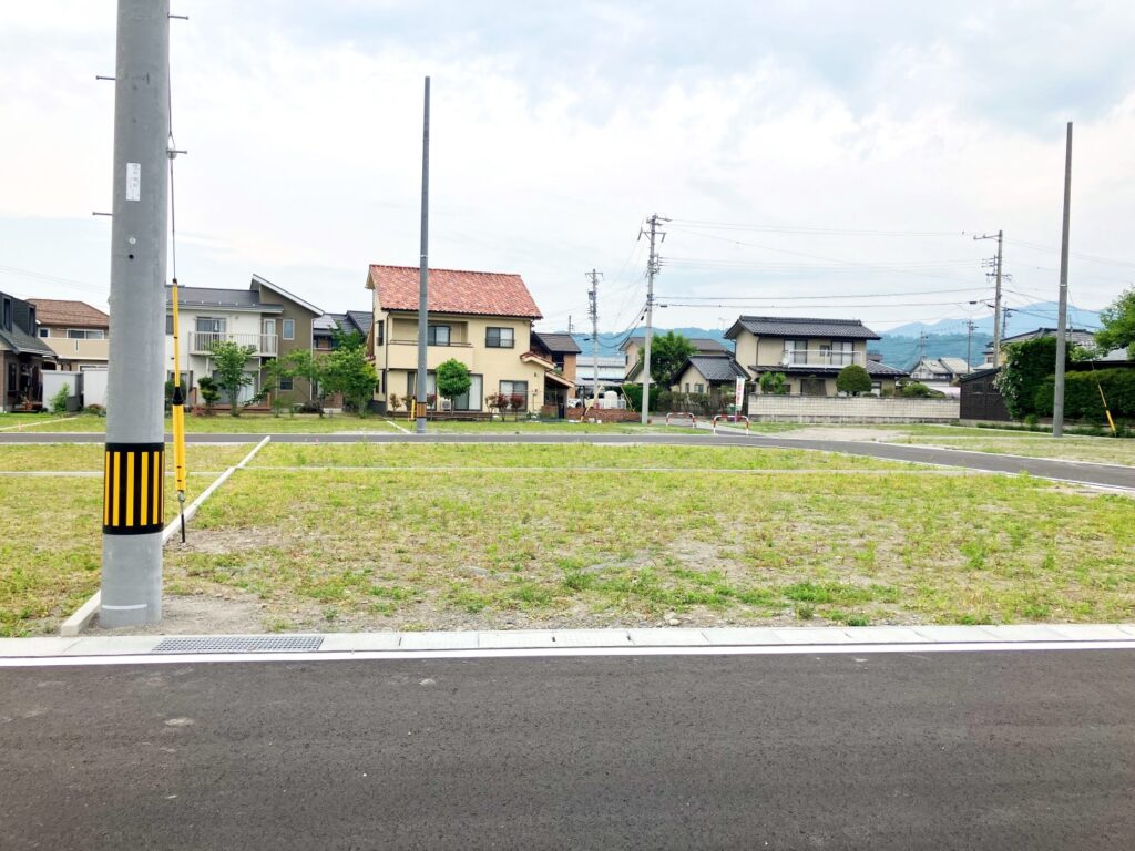 FB TOWN 豊科高家15号地